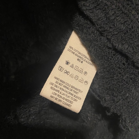 Crop style top - Picture 3 of 4